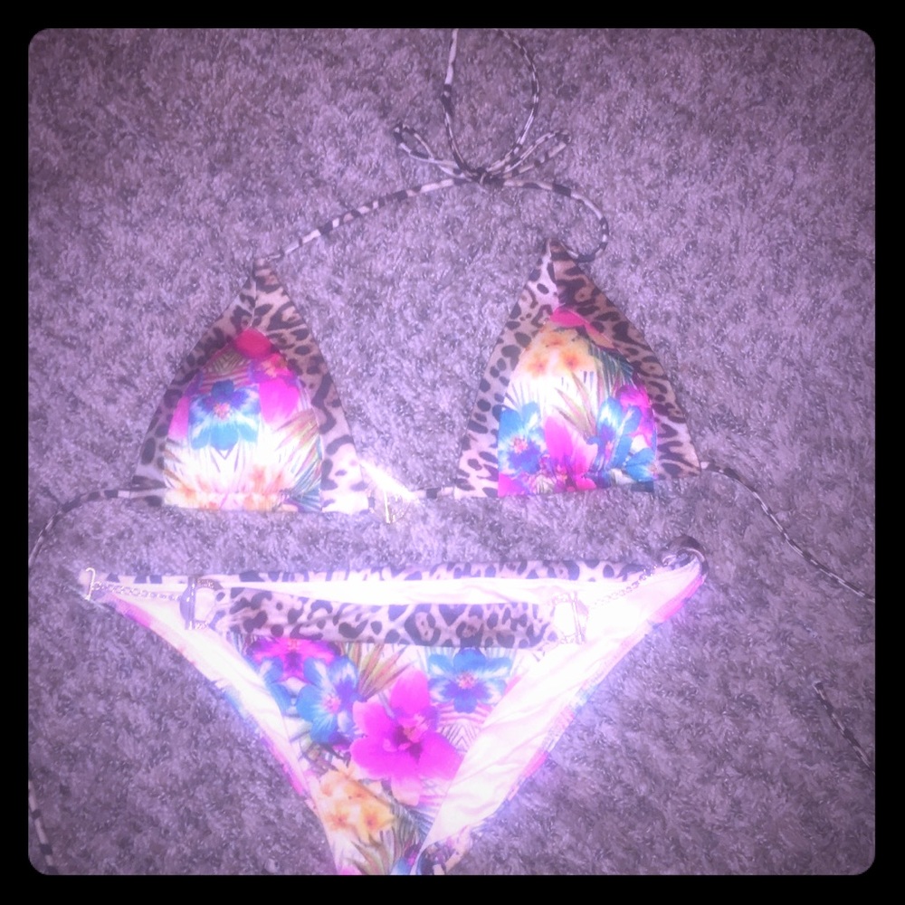 Bathing suit